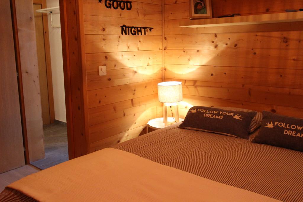 Appartement La Boutique à Rossinière Extérieur photo
